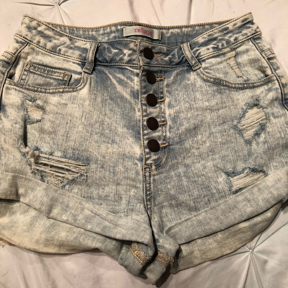 Dark/light wash shorts